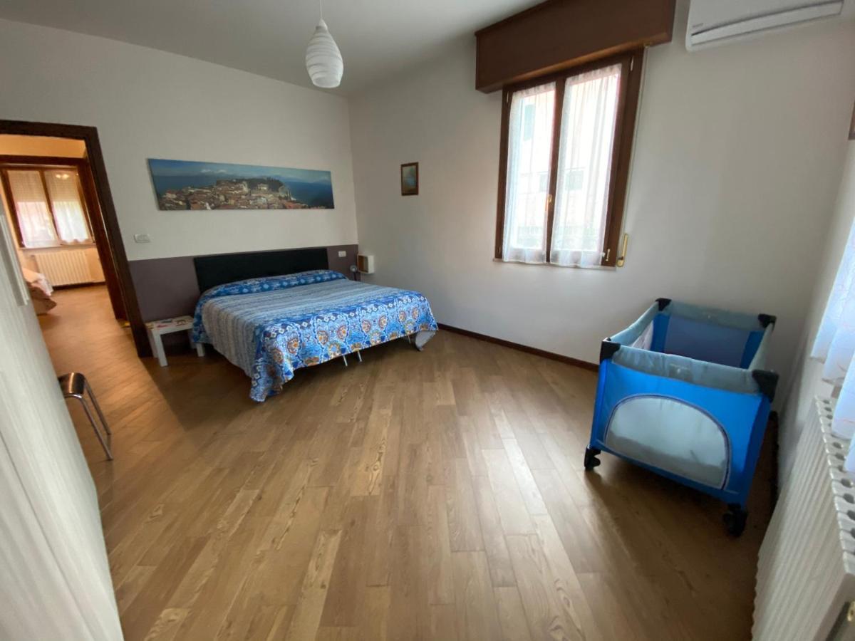 Appartamenti Altea Sirmione Exteriör bild